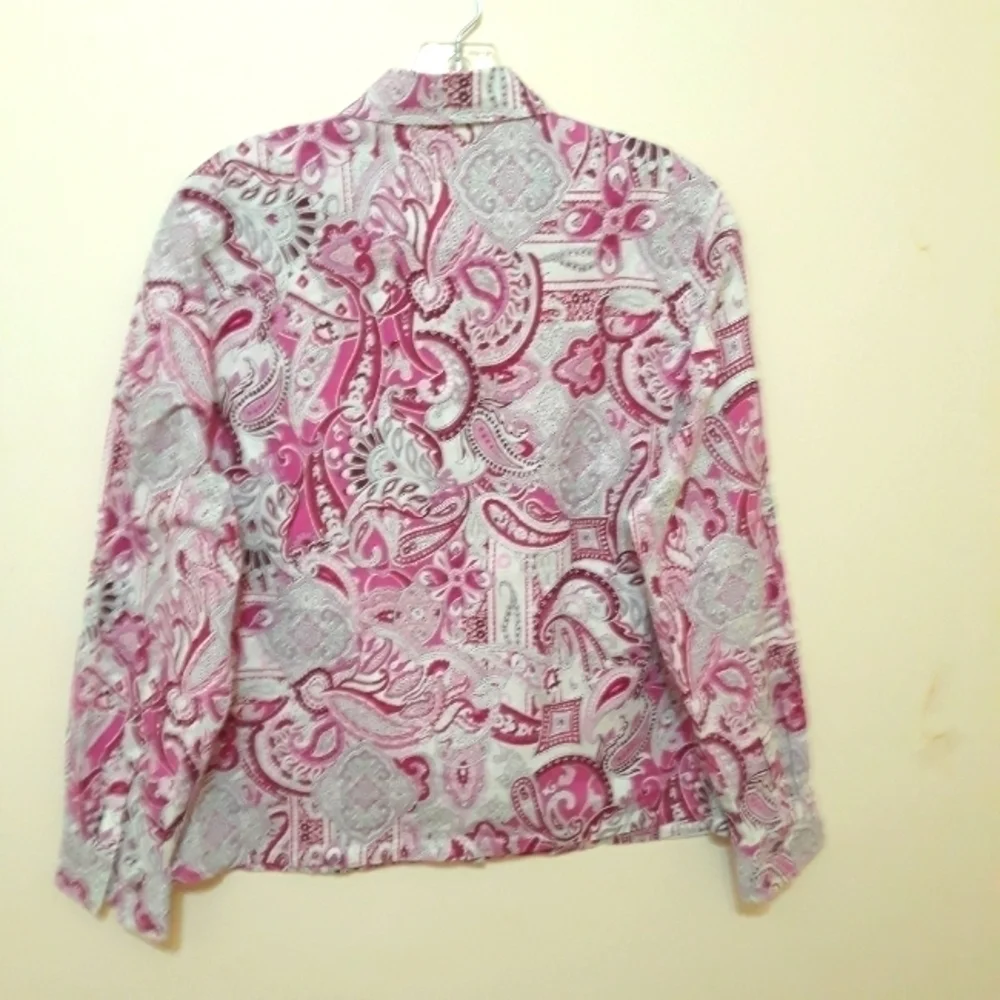 Rowland's Long-Sleeve button down paisley pink white shirt size 16